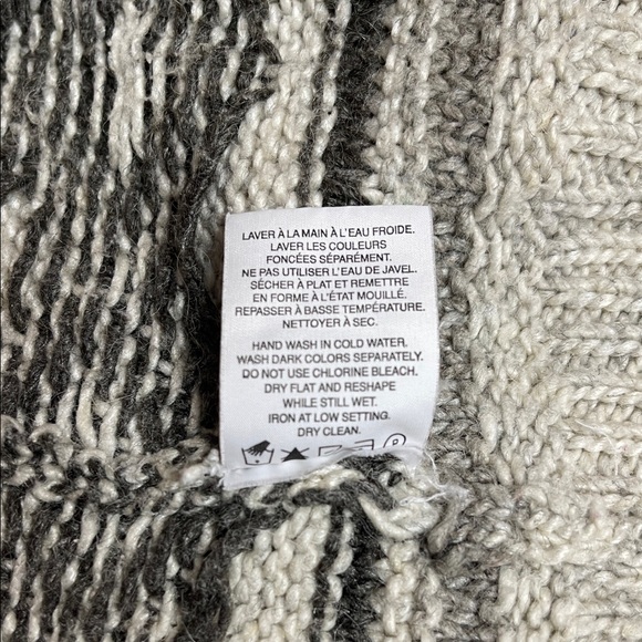 Smart Set Grey Patterned Cardigan - Picture 11 of 16